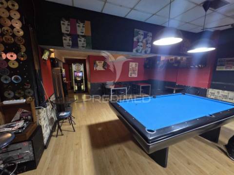 Oportunidade trespasse de bar & clube de bilhar