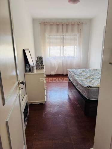 Apartamento t3 com excelente exposição solar em setúbal
