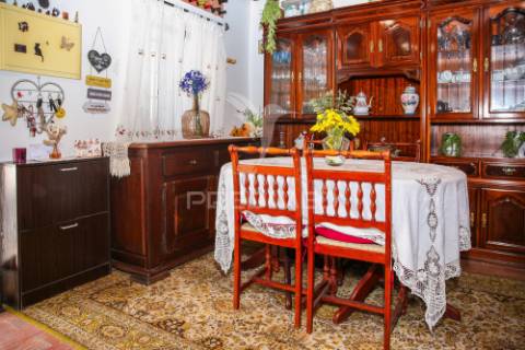 Moradia t2 em ribafria - alenquer