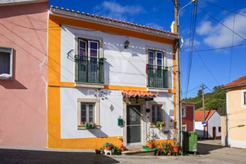 Moradia t2 em ribafria - alenquer