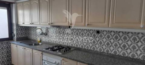 Apartamento t3 centro das paivas amora seixal