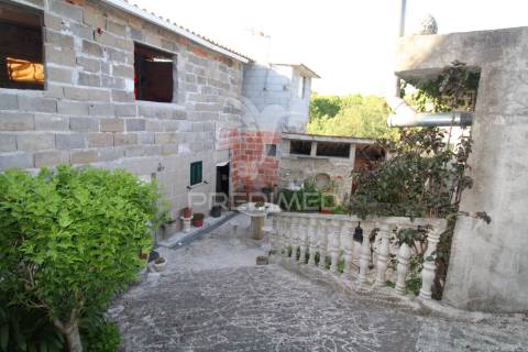 Quintinha com moradia t3 em fonte arcada, penafiel