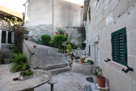 Quintinha com moradia t3 em fonte arcada, penafiel
