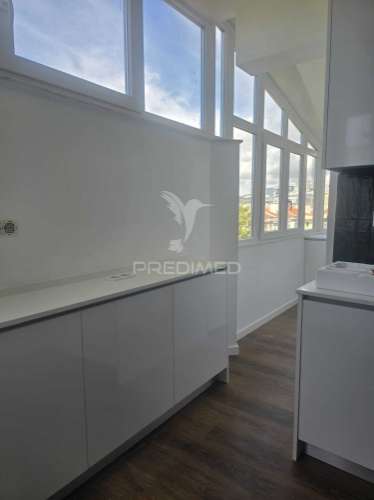Apartamento  amadora t2 remodelada