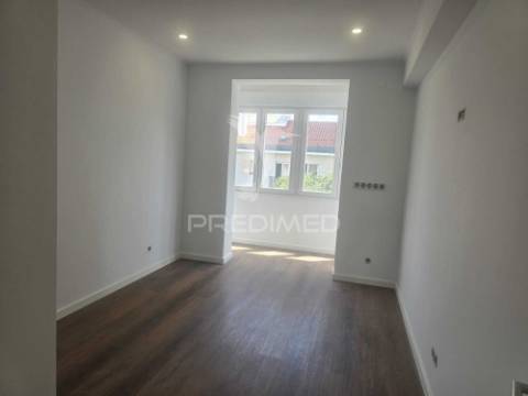 Apartamento  amadora t2 remodelada