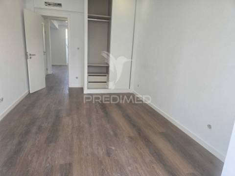 Apartamento  amadora t2 remodelada