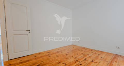 Apartamento t4 +1 no centro de lisboa, picoas