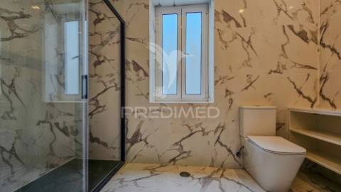 Apartamento t4 +1 no centro de lisboa, picoas