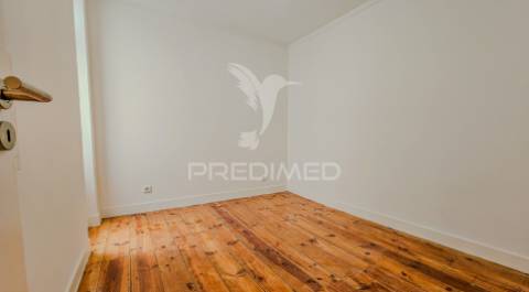 Apartamento t4 +1 no centro de lisboa, picoas