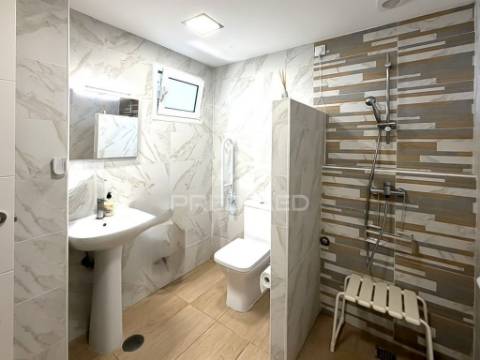 Moradia t4 + office | oliveira do douro | vila nova de gaia