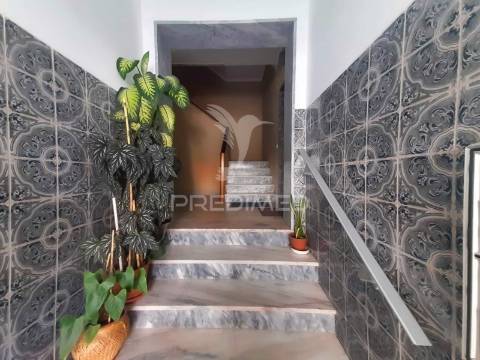 Apartamento t2,verderena,barreiro.
