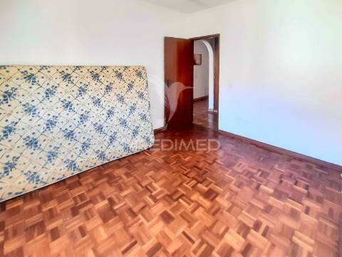 Apartamento t2,verderena,barreiro.