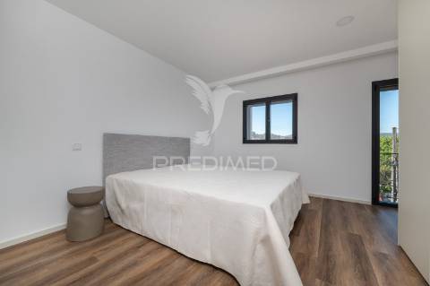 Apartamento t2 novo para arrendamento mobilado e equipado