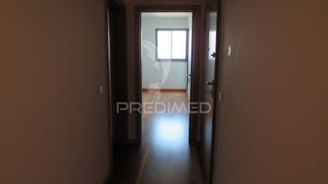 Apartamento t3+1 de luxo nos piornais