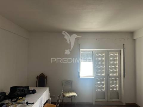 Apartamento t2 /almeirim
