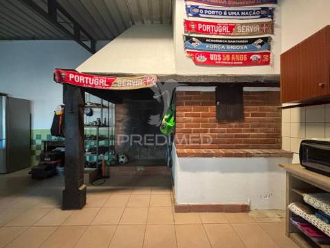 Moradia t3 com tertúlia em nabais