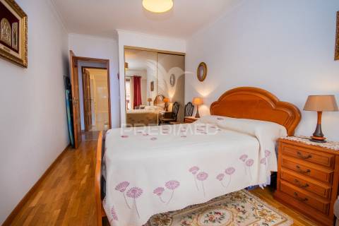 Apartamento t3 à venda na ramada, odivelas