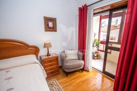 Apartamento t3 à venda na ramada, odivelas