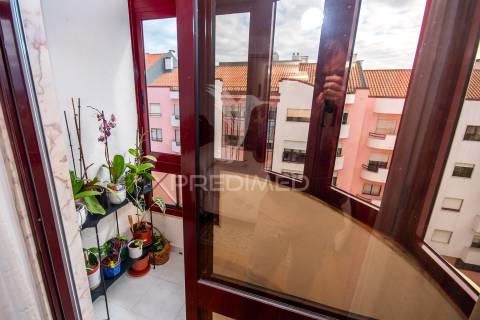 Apartamento t3 à venda na ramada, odivelas