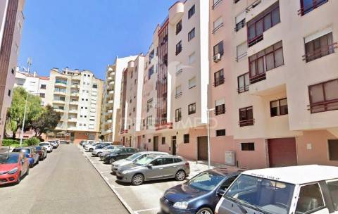 Apartamento t3 à venda na ramada, odivelas