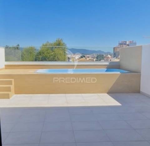 Giesta villas | moradia t3 contemporânea de prestígio em portimão com piscina privada