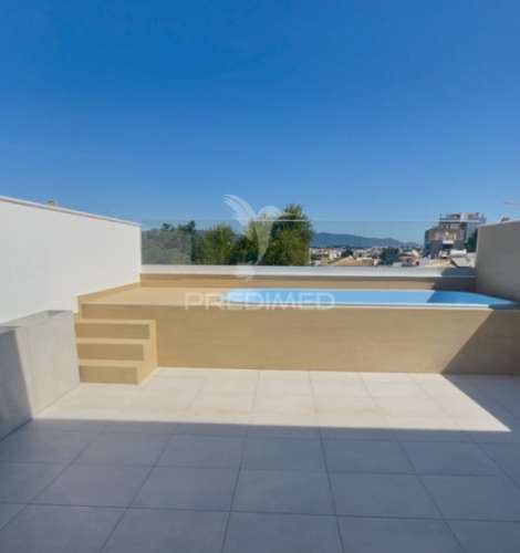 Giesta villas | moradia t3 contemporânea de prestígio em portimão com piscina privada
