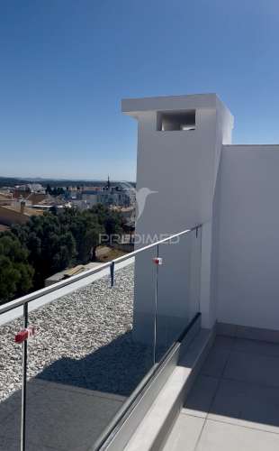 Giesta villas | moradia t3 contemporânea de prestígio em portimão com piscina privada