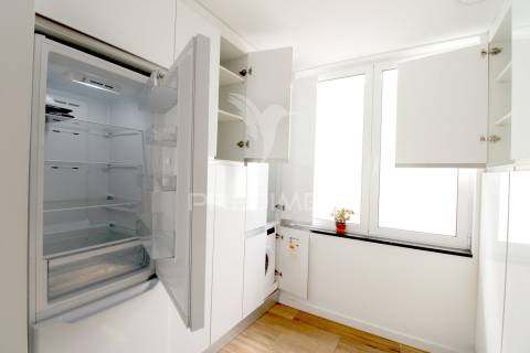 T3 remodelado para arrendamento anual, portimão