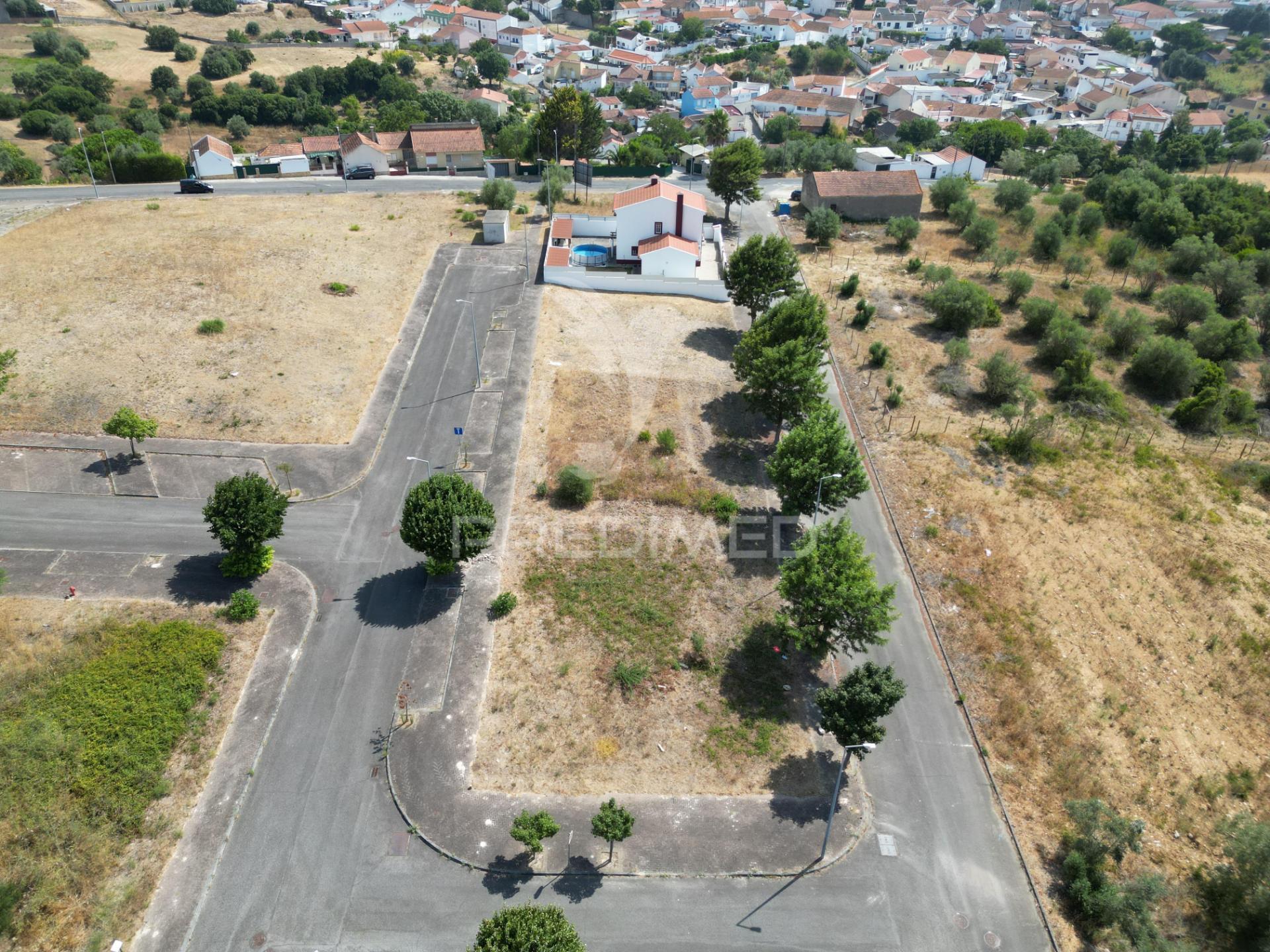 Lote urbano com projeto aprovado – pronto a construir em pontével