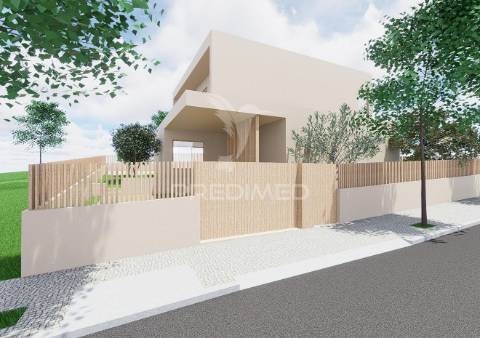 Lote urbano com projeto aprovado – pronto a construir em pontével