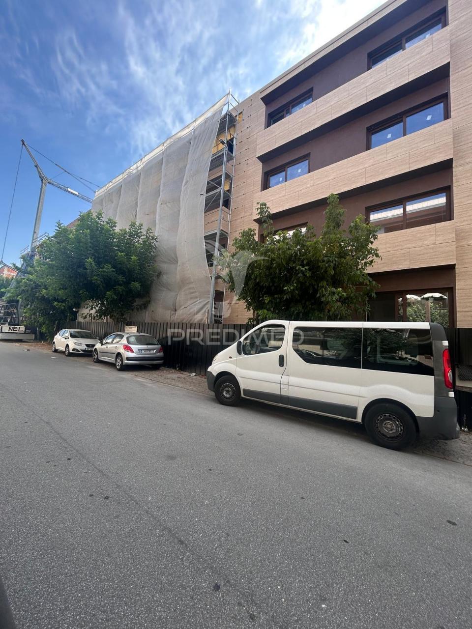 Apartamento t3 novo