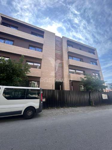 Apartamento t3 novo