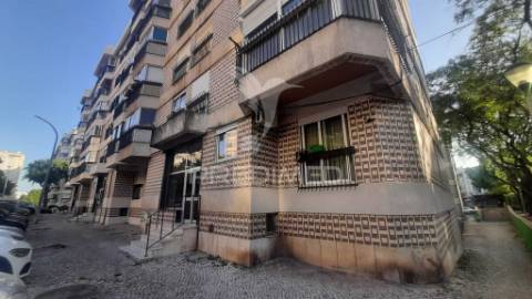Arrendamento – apartamento t1 - mobilado ( urbisado / setúbal )