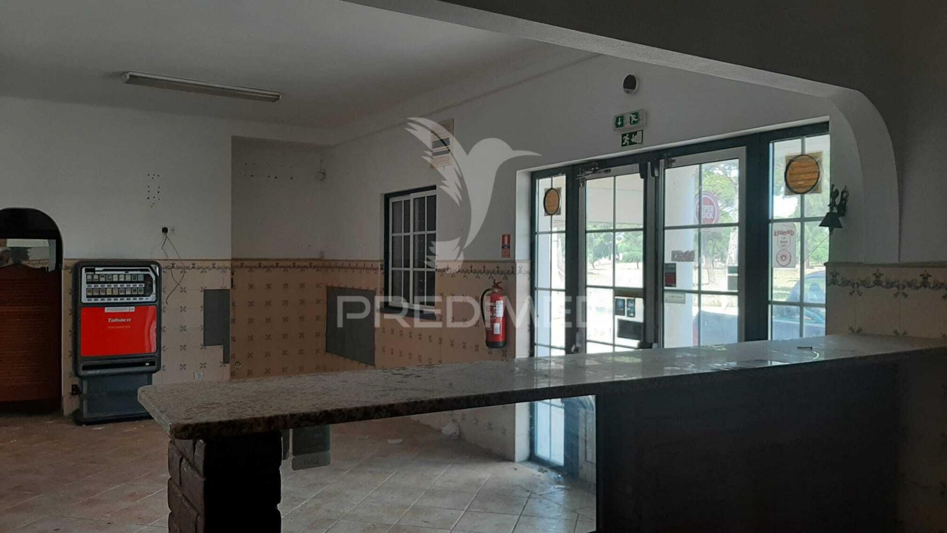 "quintinha" com elevado pot
<!DOCTYPE html>
<html lang=