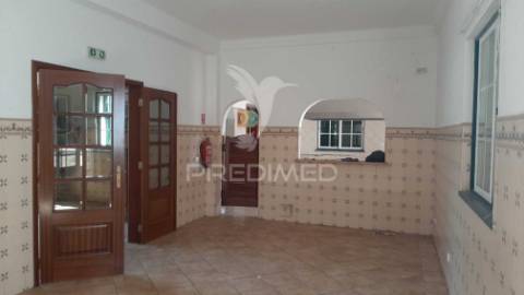 "quintinha" com elevado potencial de 3.437m2 em mil brejos batão – torrão – alcácer do sal