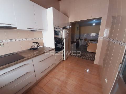 Moradia t2+1 alfundão