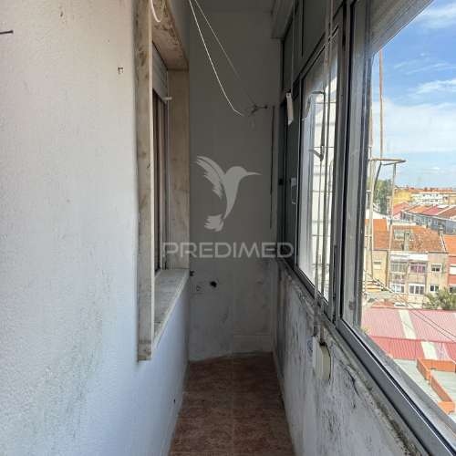 Apartamento t2 amadora - mina de agua