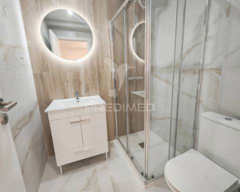 Apartamento t2 na amadora - água livres
