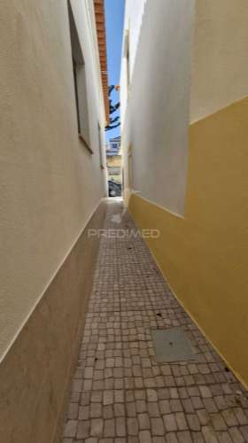 Moradia t1 remodelada no centro da cidade