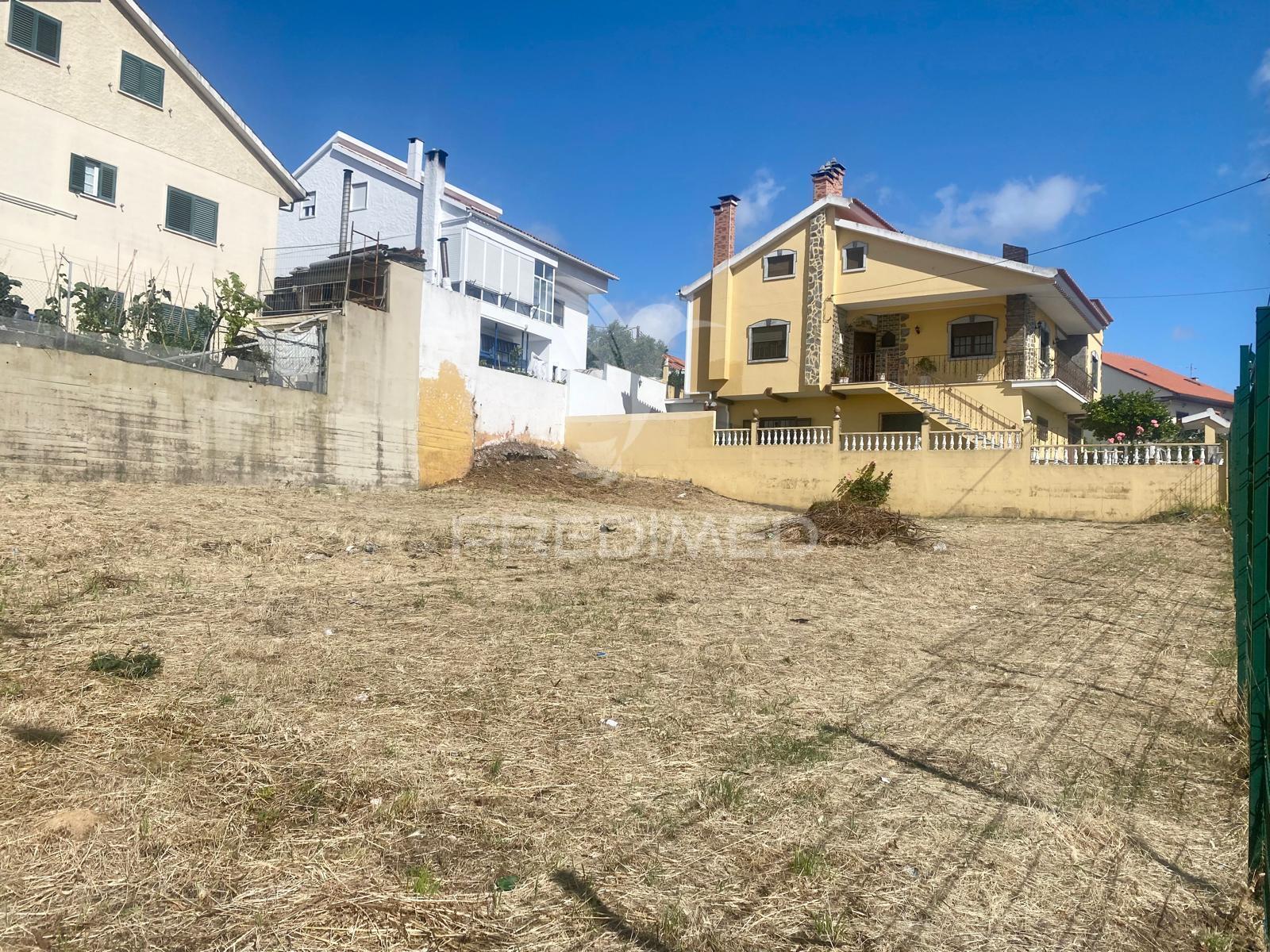 Terreno construção - moradias