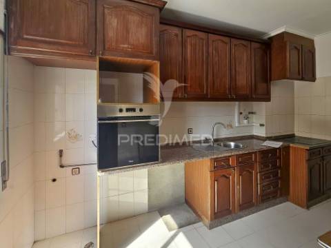 Apartamento t2 rio de mouro