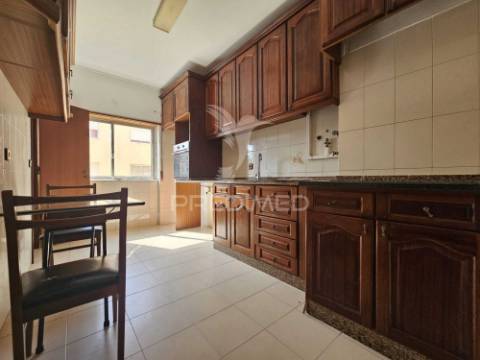 Apartamento t2 rio de mouro