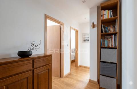 Apartamento t2 em gaia, na soares dos reis - rua alfredo keil