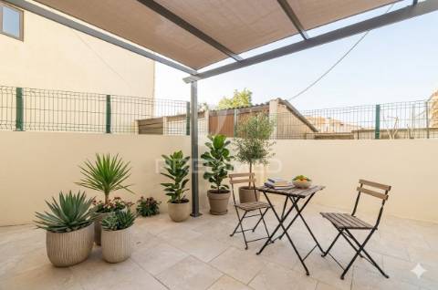 Apartamento t2 em gaia, na soares dos reis - rua alfredo keil