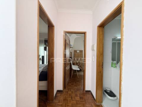 Moradia t4 de excelência na charneca da caparica | junto à marisol