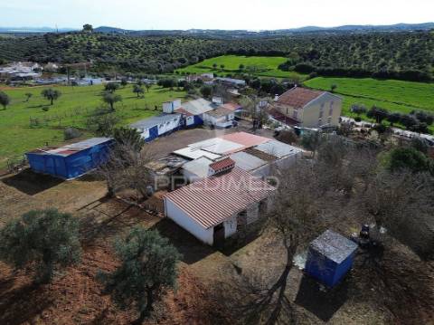 Quinta com 5825mts2 no vedor, elvas