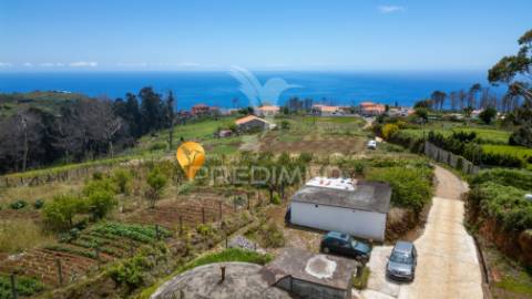 Terreno com excelente área e potencial de investimento