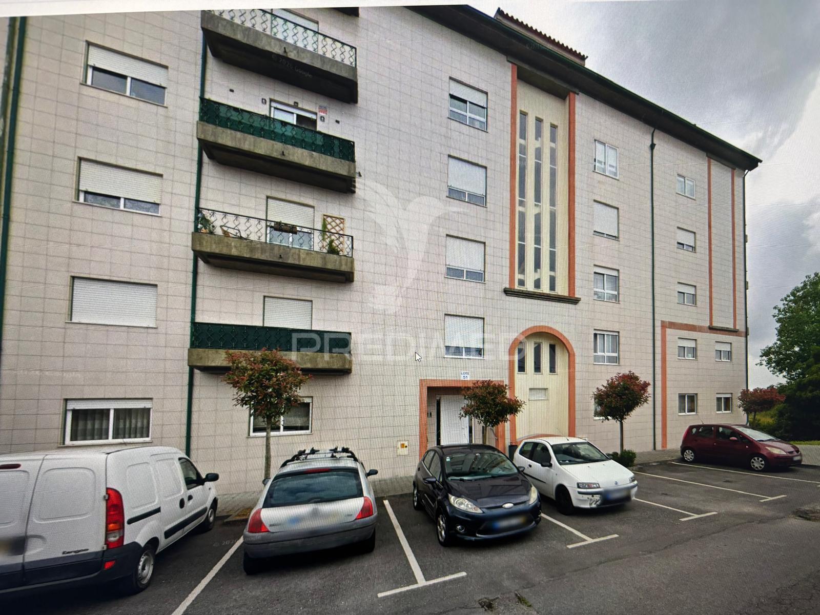 Apartamento t2 em azurva