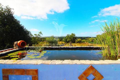 Moradia t4 exclusiva com piscina, lago e terreno de 7450m²