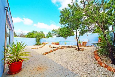Moradia t4 exclusiva com piscina, lago e terreno de 7450m²